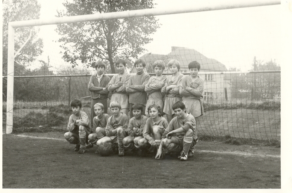 Lokotka_1977_zaci 1