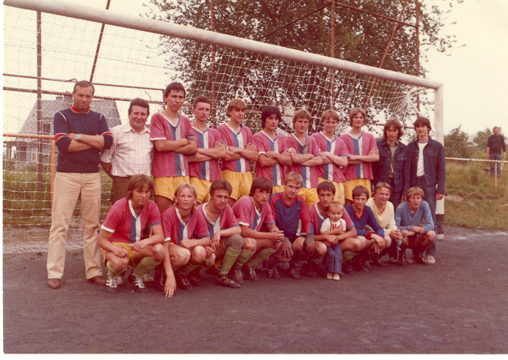 lokotka_1983_dorost